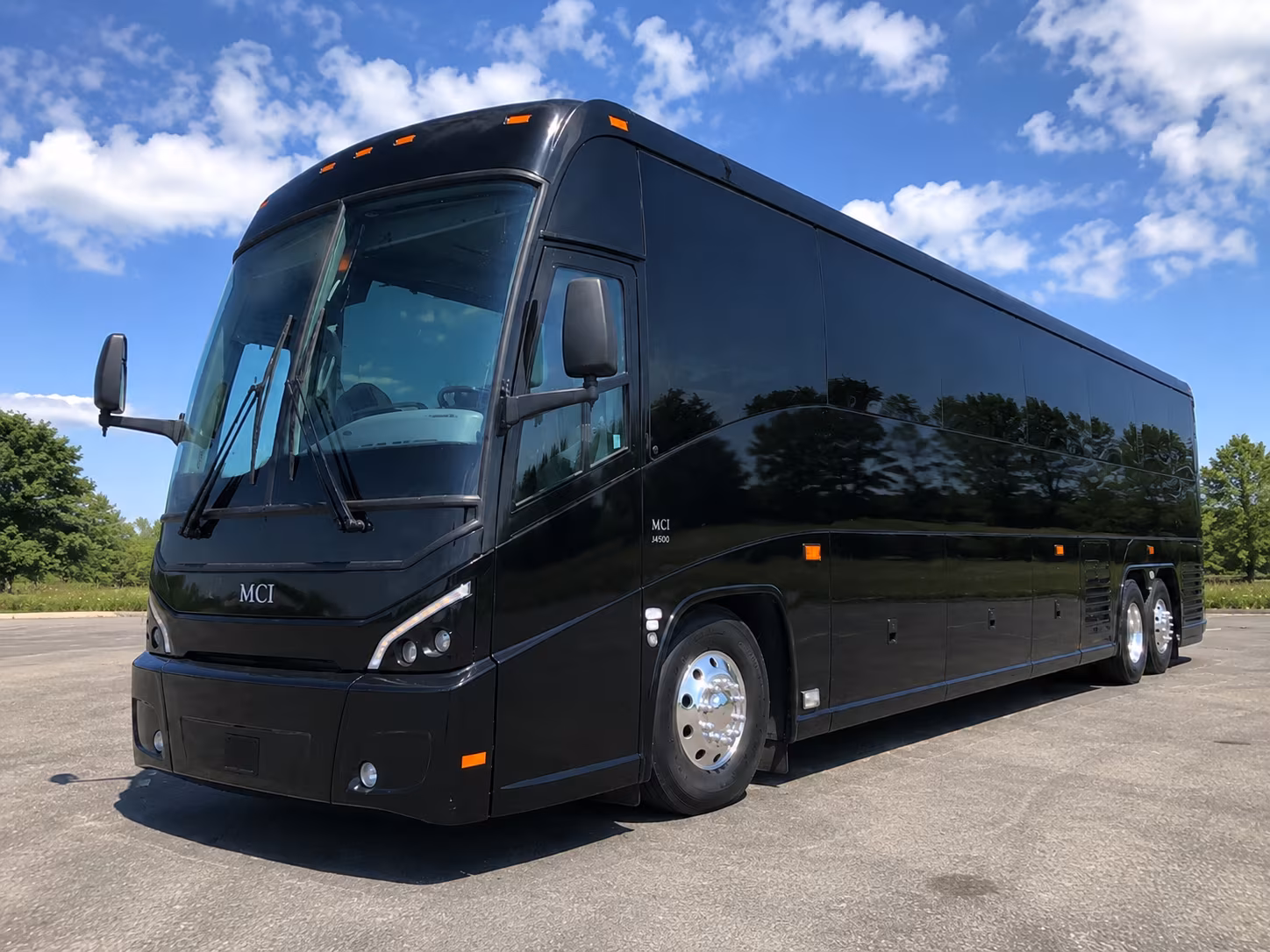 charter buses to caesar creek vineyards and the xenia corridor