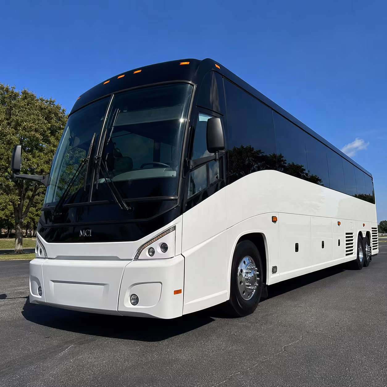 corporate airport transfer buses to dayton international airport day