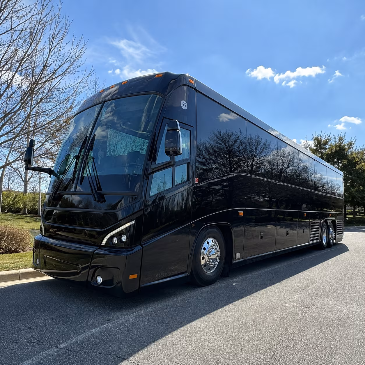 dayton to columbus charter bus rentals for ohio state weekends and events