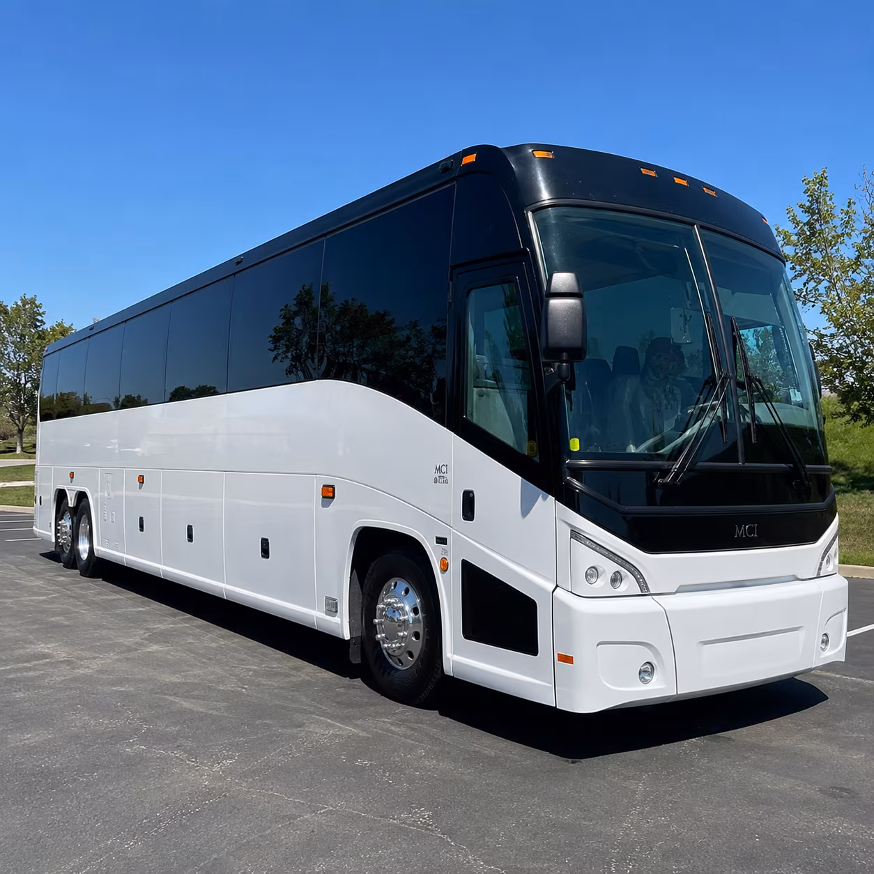 hotel and convention center airport shuttle service in dayton